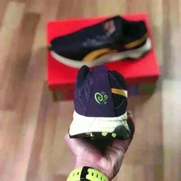 💰HUGE CLEARANCE SALE 💰Teebok Liquifect 180 2.0  AP x Kung Fu Panda GV7168 - Picture 9 of 14